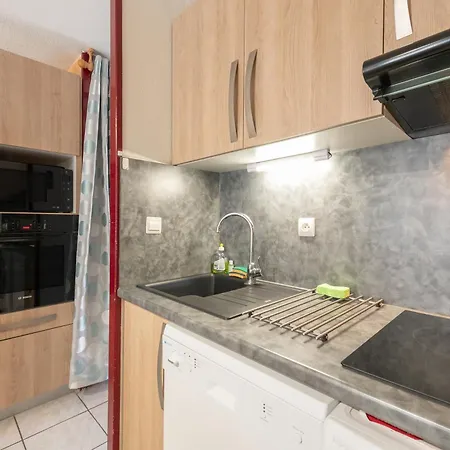 Апартаменты 8 Personnes *